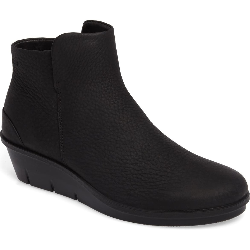 ECCO Black Skyler Wedge Boot Size: 8-8.5/39 EU
